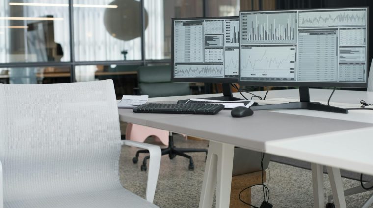 pexels-kampus-production-8353837